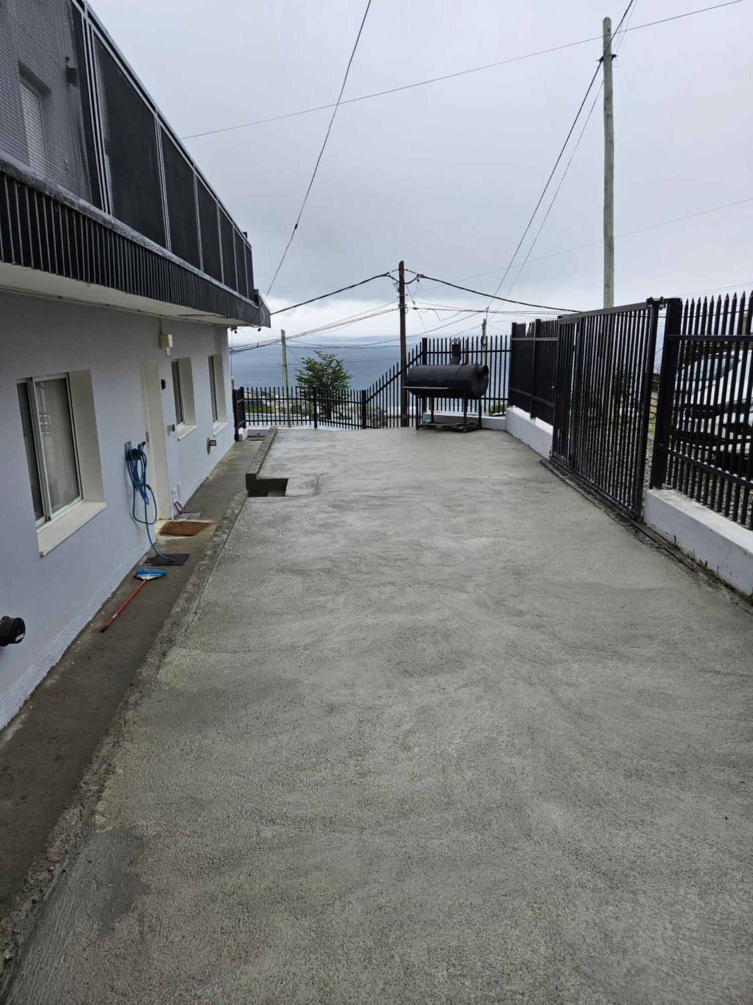 Dpto Amplio Con Vista A La Bahia Apartamento Ushuaia Exterior foto